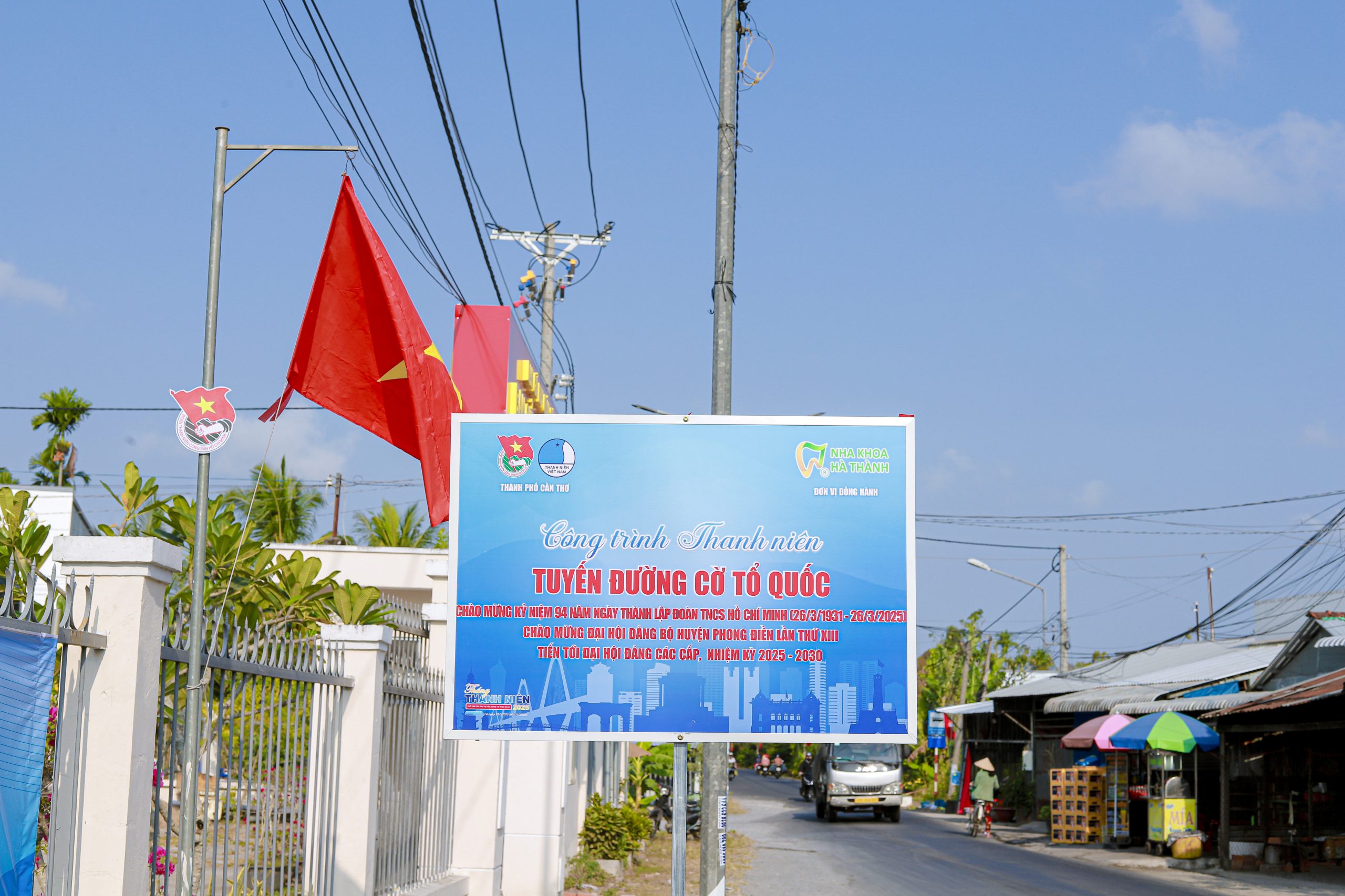 Le-khoi-dong-Thang-Thanh-nien-nam-2025-can-tho-Thanh-doan-Can-Tho-huyen-phon-dien-Duong-co-To-quoc-le-trong-cay-nha-khoa-ha-thanh